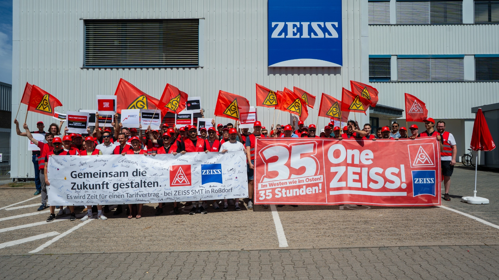 Warnstreik bei Zeiss Darmstadt