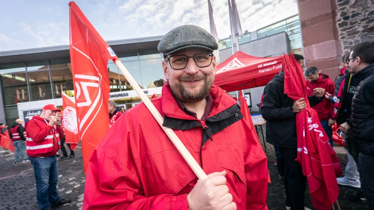 Tarifverhandlungen 2. Runde Bezirk Mitte in Hanau am 28.10.2026.
