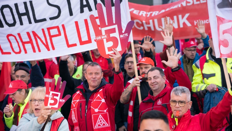 Tarifverhandlungen 2. Runde Bezirk Mitte in Hanau am 28.10.2026.