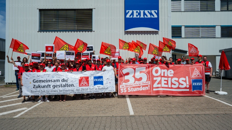 Warnstreik bei Zeiss Darmstadt
